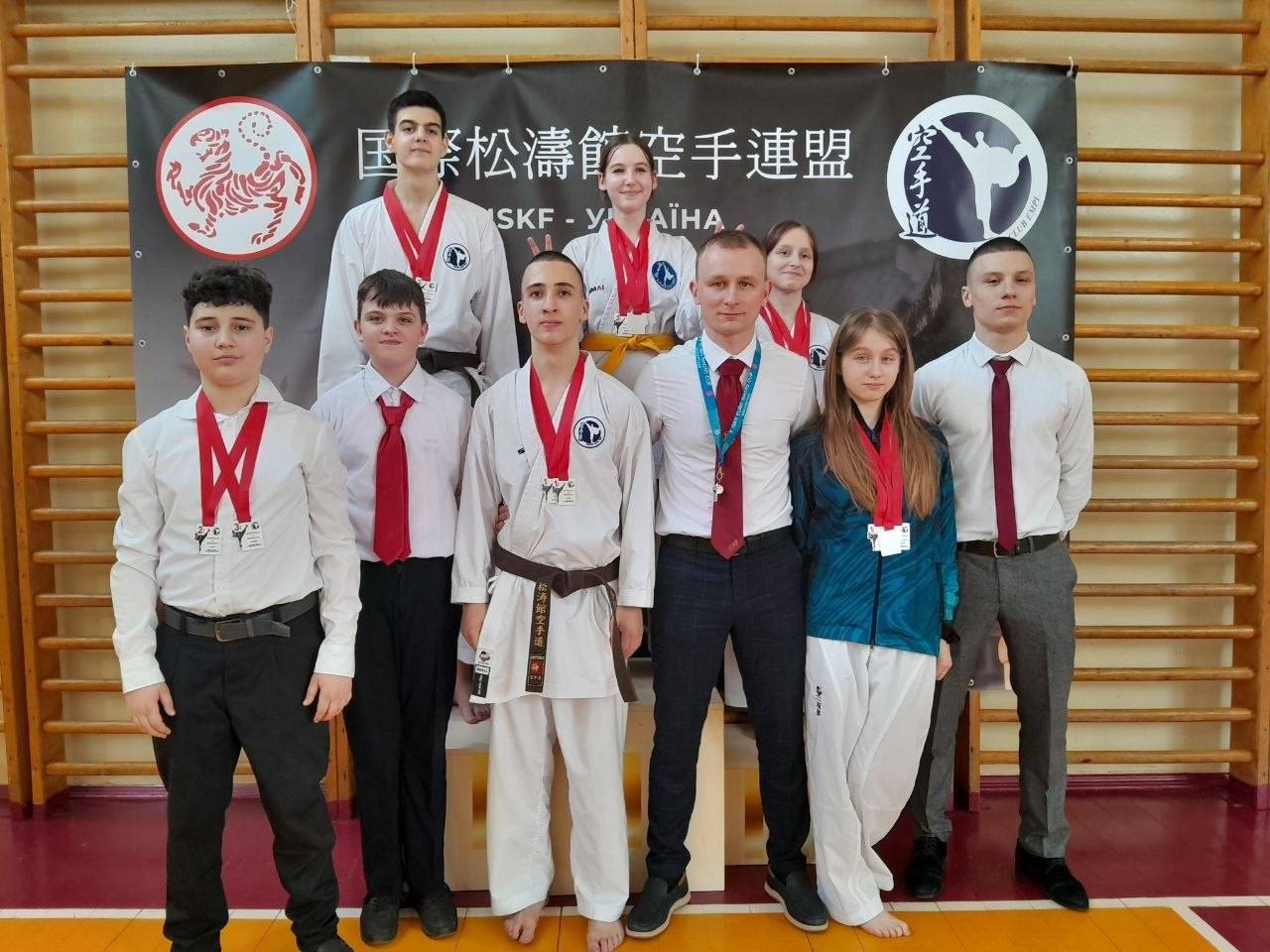 Перемога учня Бердянської гімназії Лідер на чемпіонаті з карате