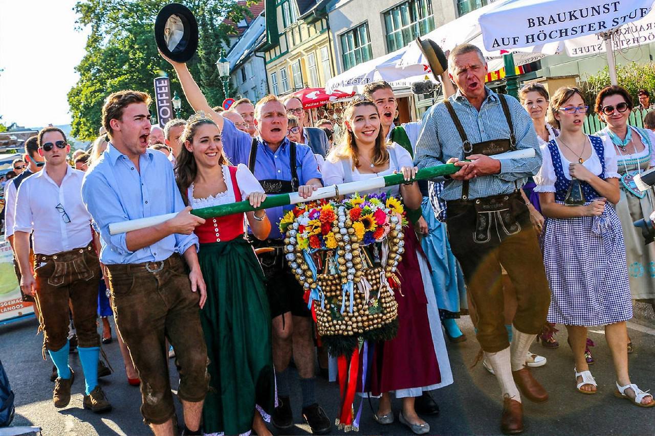 NEUSTIFTER KIRTAG — традиційне свято у Відні